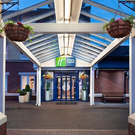 Holiday Inn Express Strathclyde Park M74, Jct 5 By Ihg Motherwell Eksteriør billede