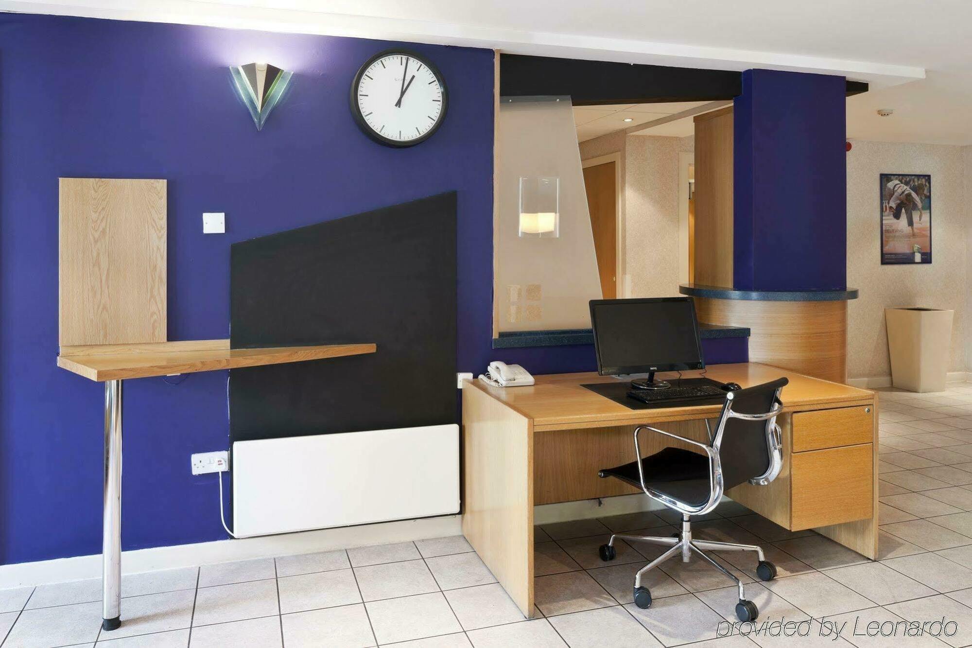Holiday Inn Express Strathclyde Park M74, Jct 5 By Ihg Motherwell Eksteriør billede